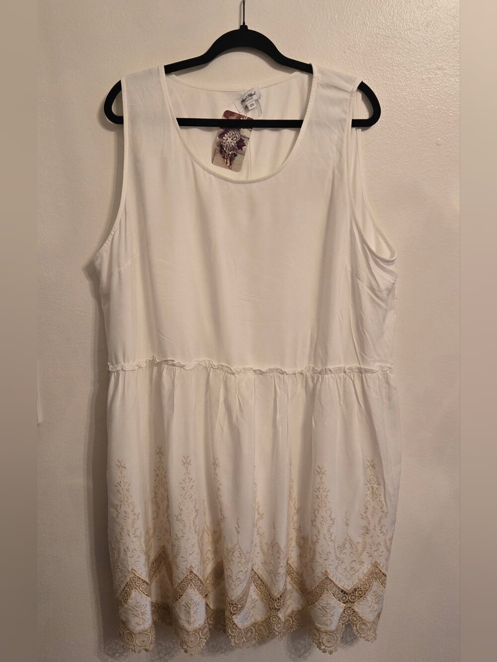 Angel Heart Boutique White Rayon Midi Dress With Lace Embroidered Hem 2X NWT